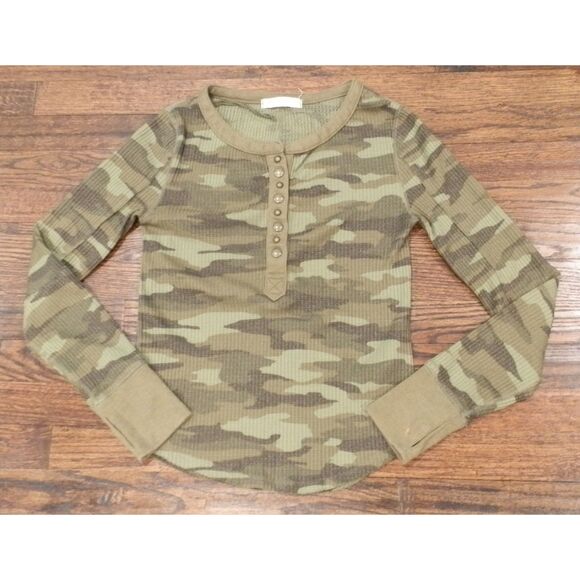 Free People We The Free Camo Long Sleeve Shirt Top Women's Size Small - Picture 1 of 2